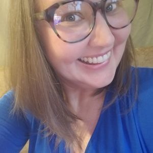 Meet your Posher, Love